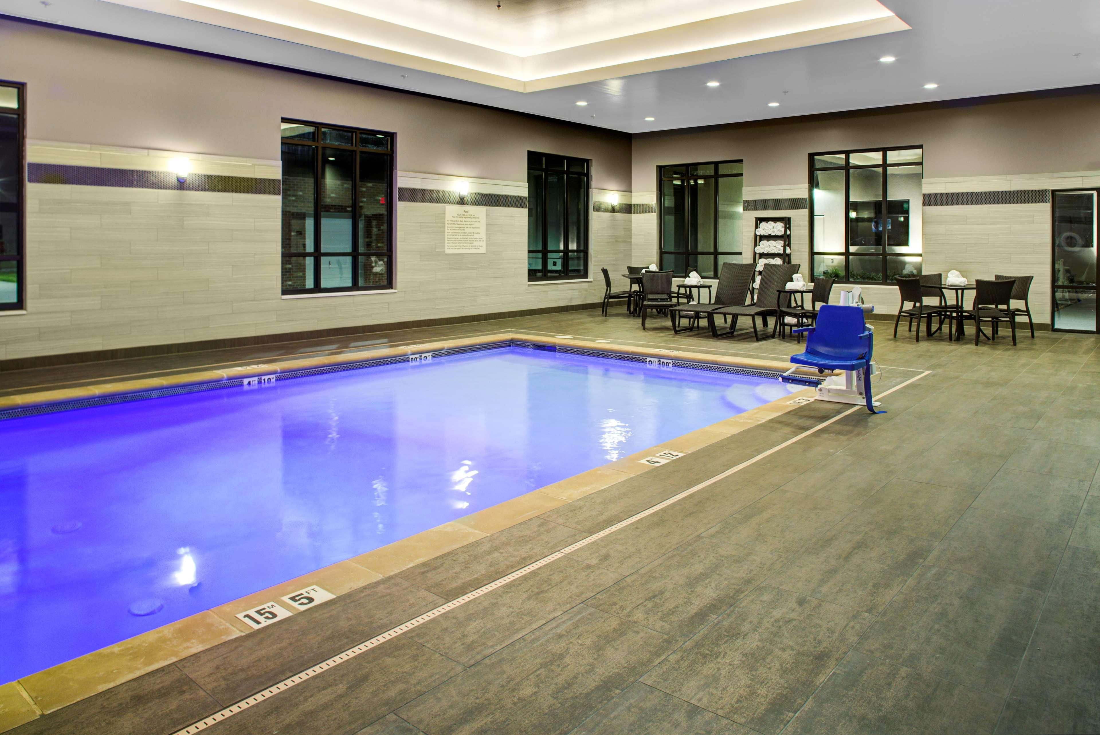 Hampton Inn & Suites Pittsburg Kansas Crossing Casino Near Pitt State Univ Bagian luar foto