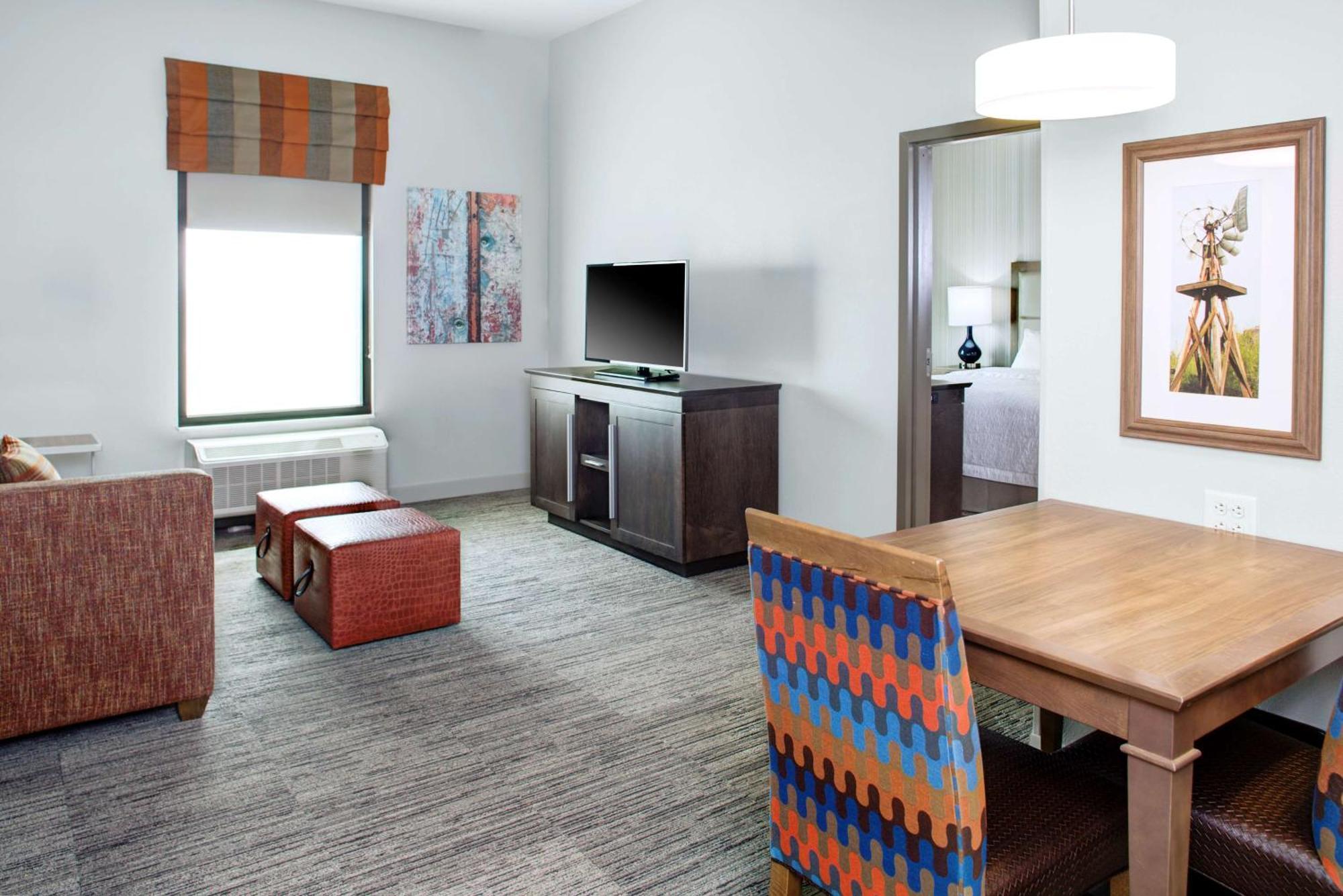 Hampton Inn & Suites Pittsburg Kansas Crossing Casino Near Pitt State Univ Bagian luar foto