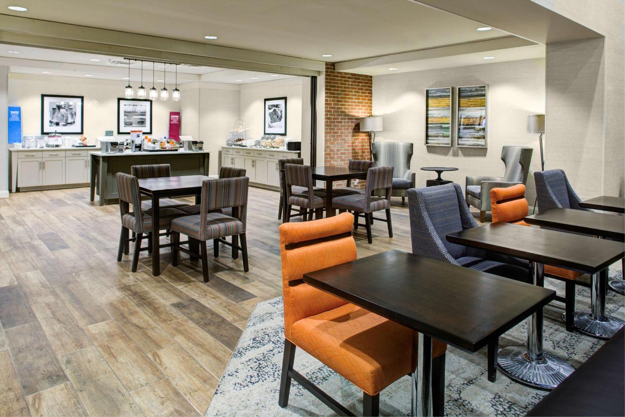 Hampton Inn & Suites Pittsburg Kansas Crossing Casino Near Pitt State Univ Bagian luar foto